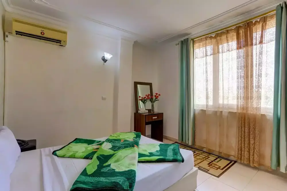 هتل فانوس - بندانگشتی 2