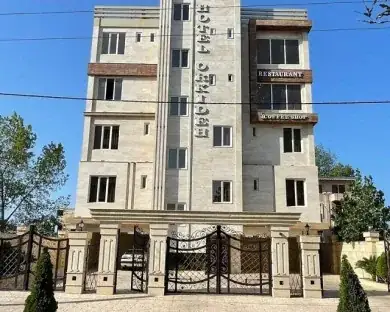 نمای هتل ارکیده بندرانزلی در بندر انزلی