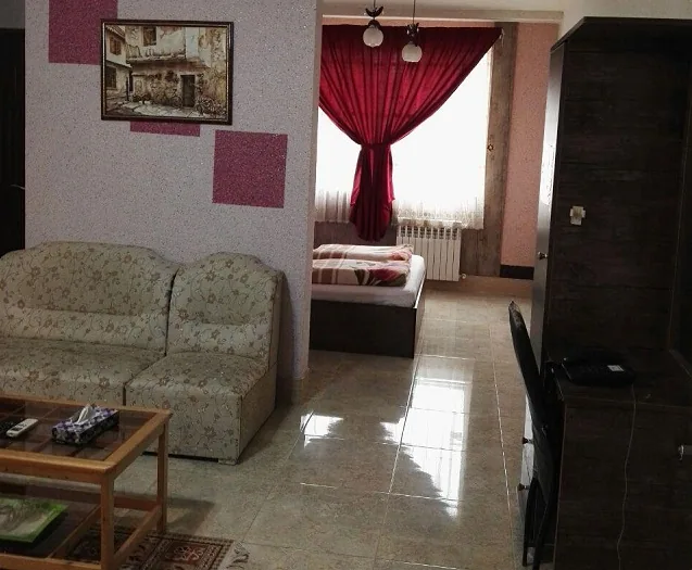 سوئیت دو خوابه پنج نفره