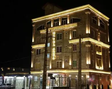 نمای هتل آرکا در بندر انزلی