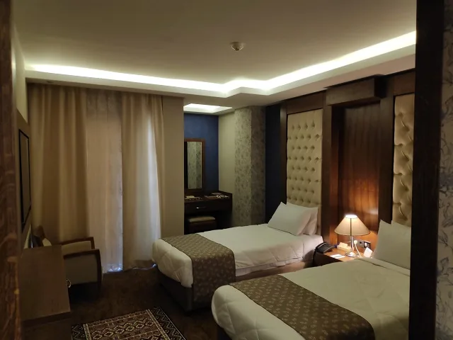 اتاق هما کلاس توئین