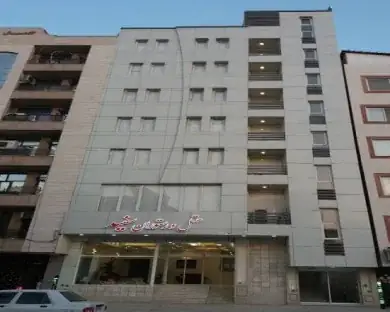 نمای هتل آپارتمان سفید بندرعباس در بندرعباس