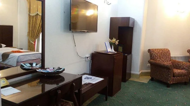 سوئیت دوتخته