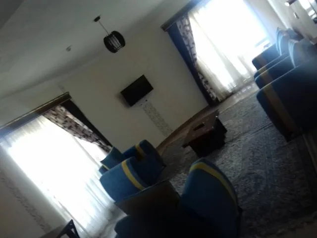 آپارتمان یک خوابه سه نفره