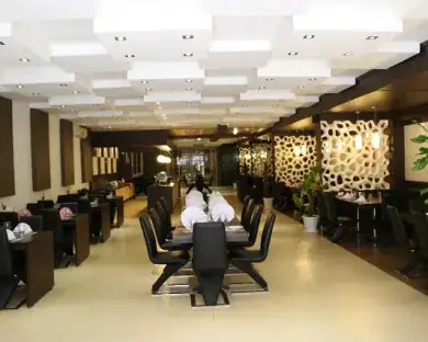 هتل کوروش چالوس - بندانگشتی 2