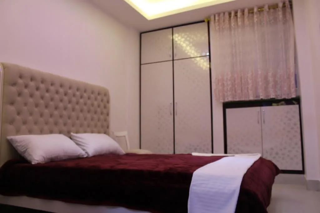 آپارتمان یک تخته
