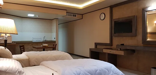 هتل باران اصفهان - بندانگشتی 4