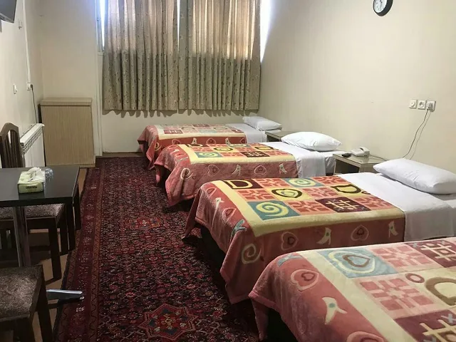 اتاق چهار تخته