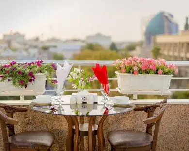 هتل سفیر اصفهان - بندانگشتی 3