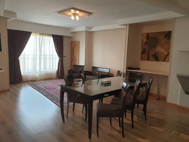 آپارتمان دو خوابه چهار نفره