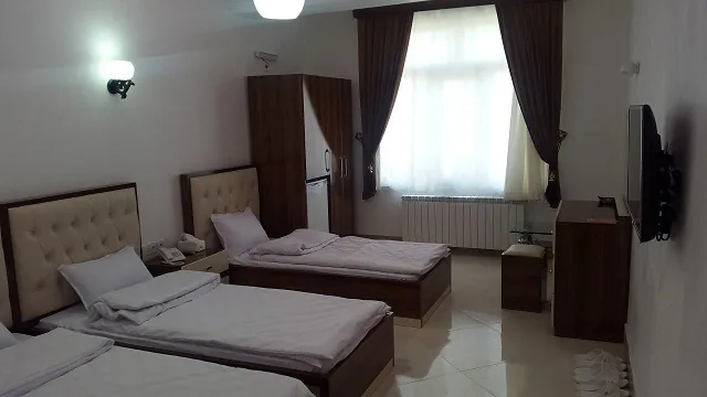اتاق سه تخته