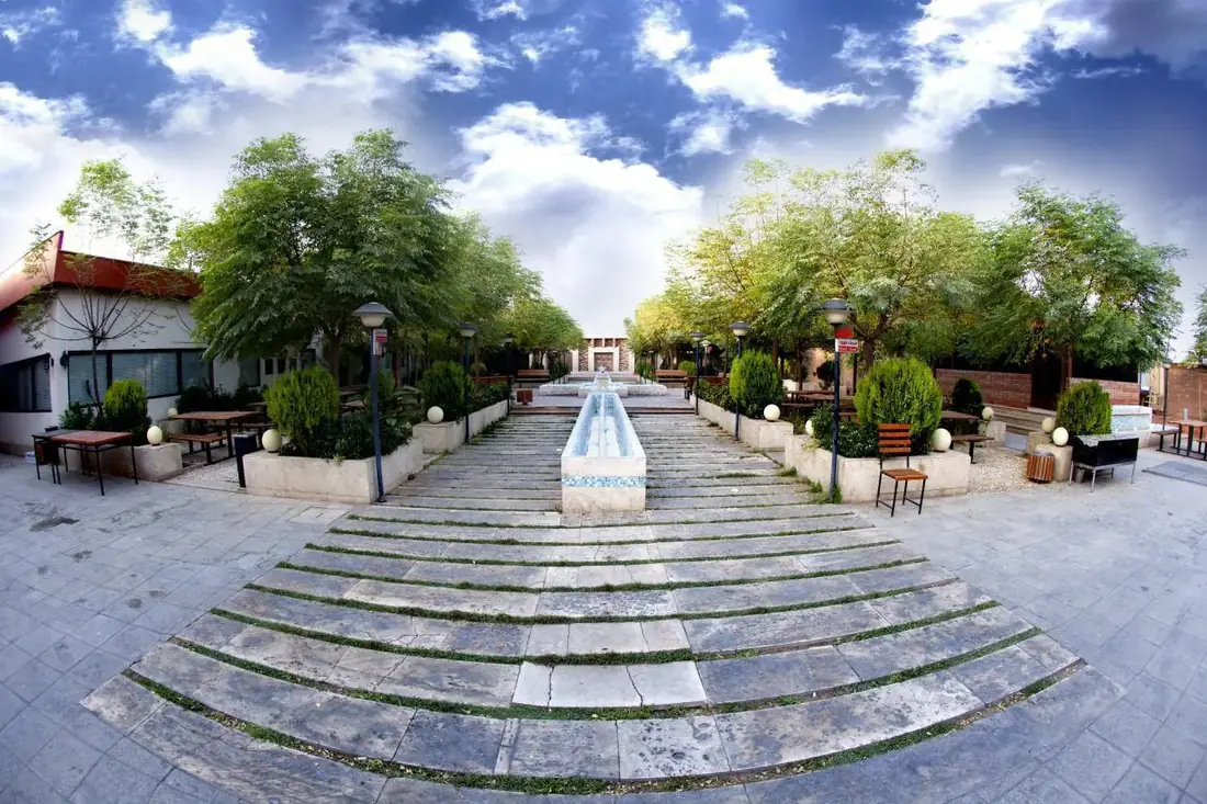 نمای هتل خانه رز کاشان در کاشان