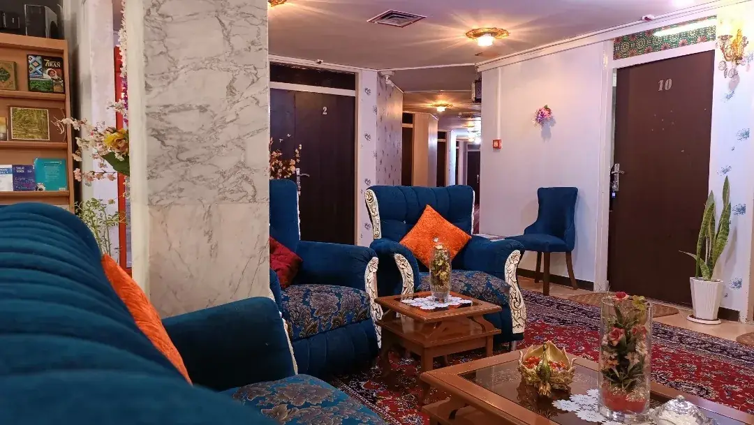 هتل لیلی کاشان - بندانگشتی 3