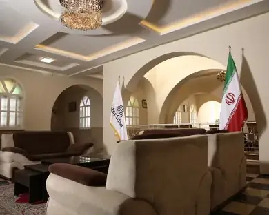 هتل کرمان - بندانگشتی 4
