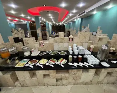 هتل سالیز خرم‌آباد - بندانگشتی 2