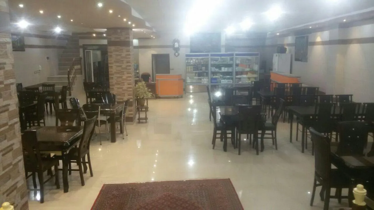 هتل افشار مهاباد - بندانگشتی 3