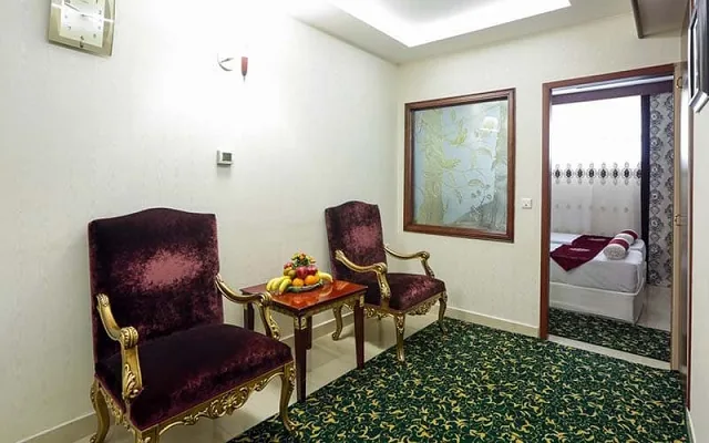 آپارتمان دو خوابه چهار نفره کلاسیک