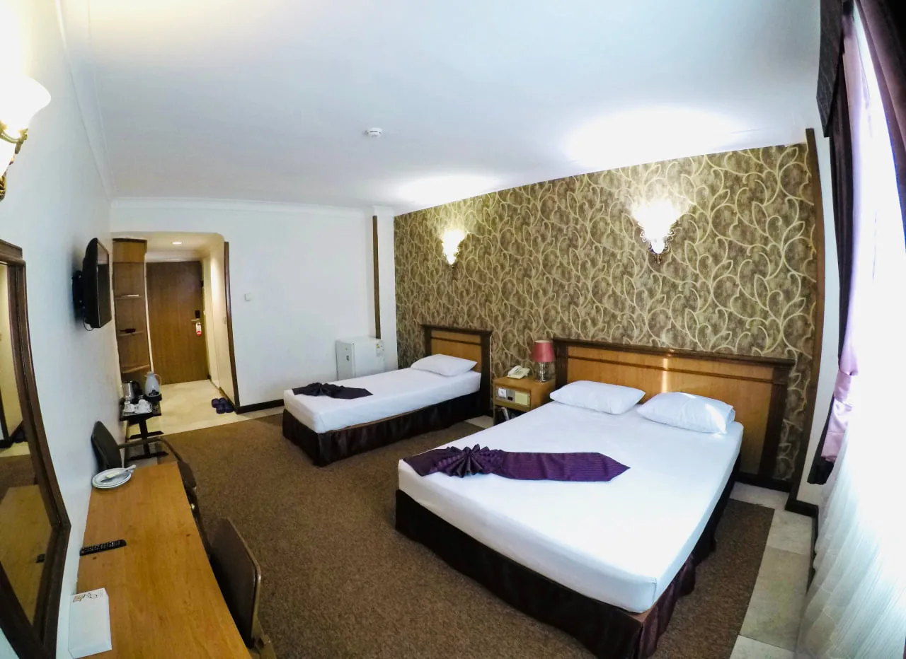 اتاق سه تخته