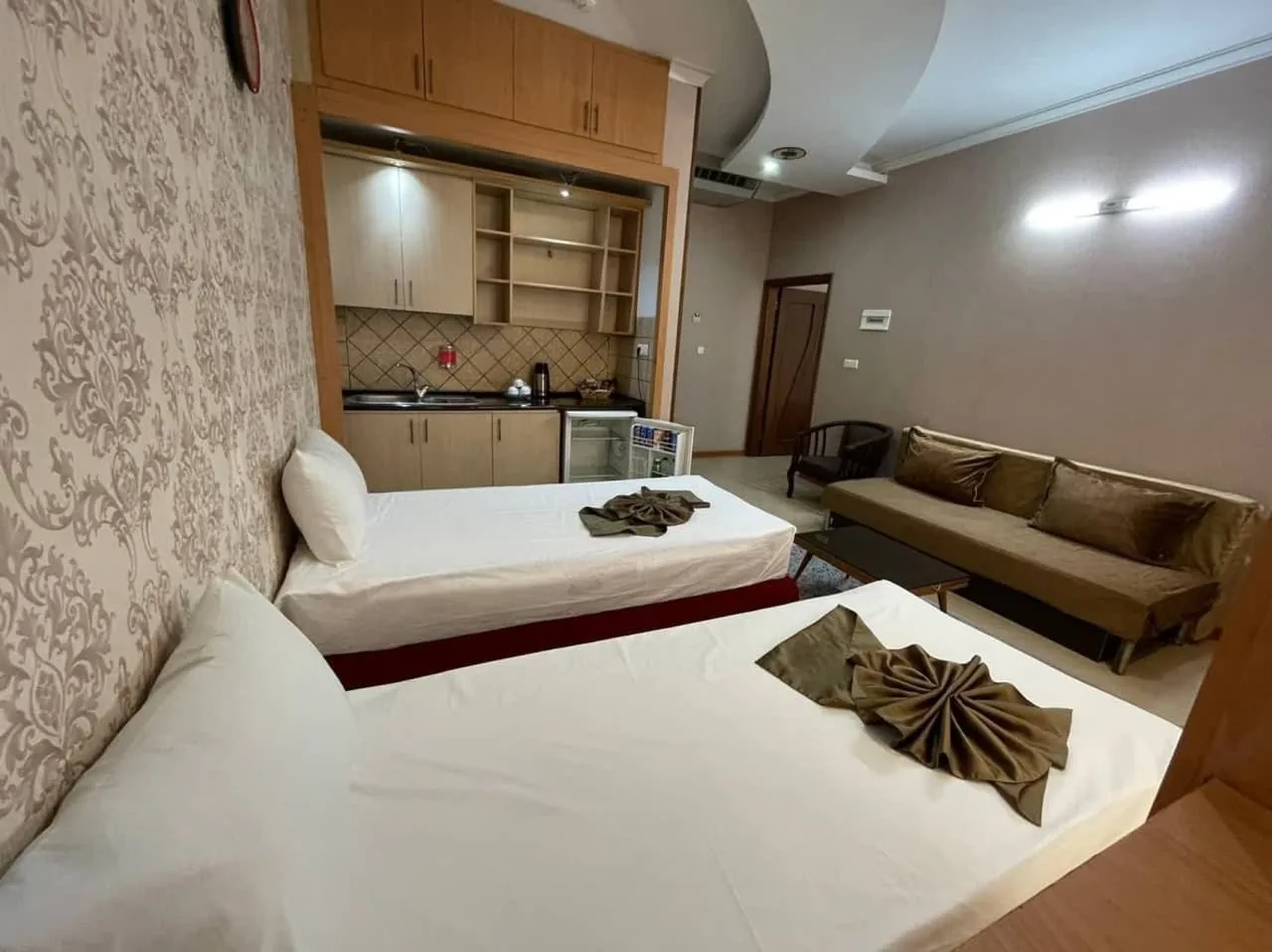 سوئیت دوتخته
