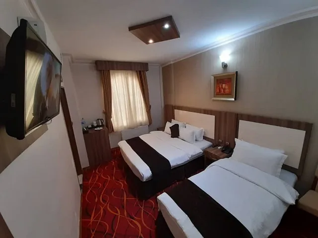 اتاق سه تخته