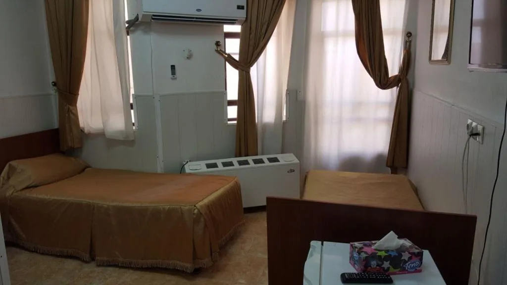 اتاق یک تخته