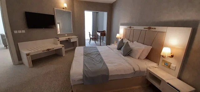 آپارتمان دو خوابه چهار نفره رویال vip