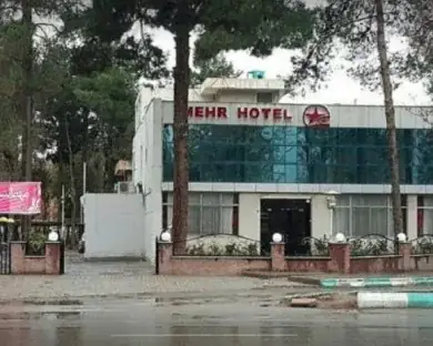 نمای هتل جهانگردی نیشابور در نیشابور
