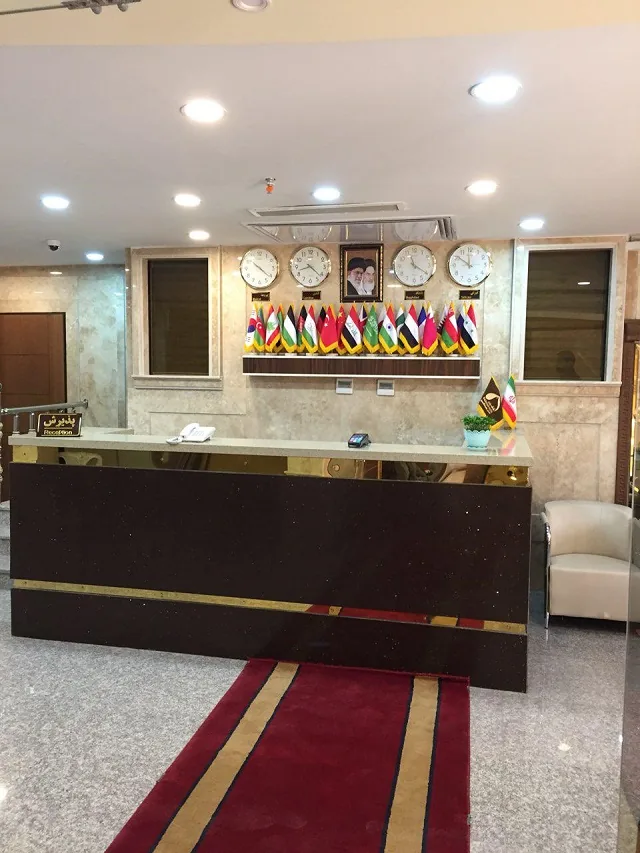 هتل کاظمین قم - بندانگشتی 2