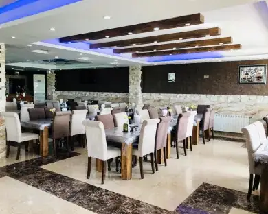 هتل خزرماسال رشت - بندانگشتی 4