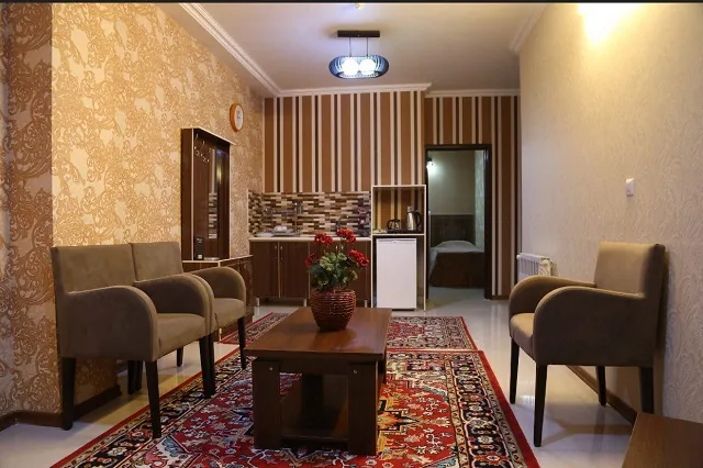 آپارتمان یک خوابه سه نفره رویال