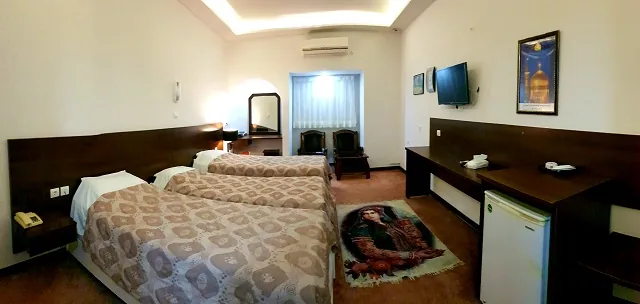 سوئیت رویال پنج نفره (سه تخته+دو سرویس اضافه)