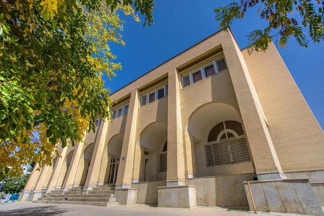 نمای هتل جهانگردی شهرکرد در شهرکرد