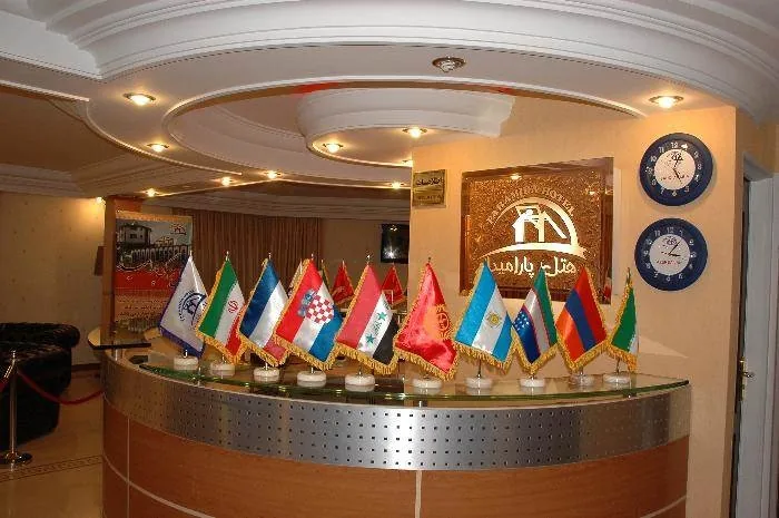 هتل پارامیدا شاهرود - بندانگشتی 4