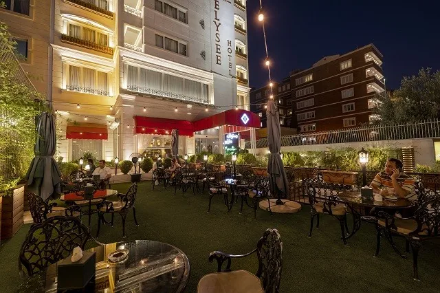 هتل الیزه شیراز - بندانگشتی 2