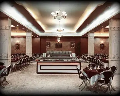هتل پرسپولیس - بندانگشتی 4