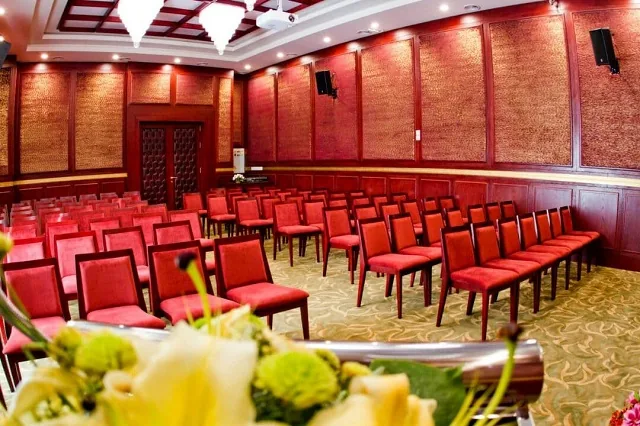 هتل رویال شیراز - بندانگشتی 4