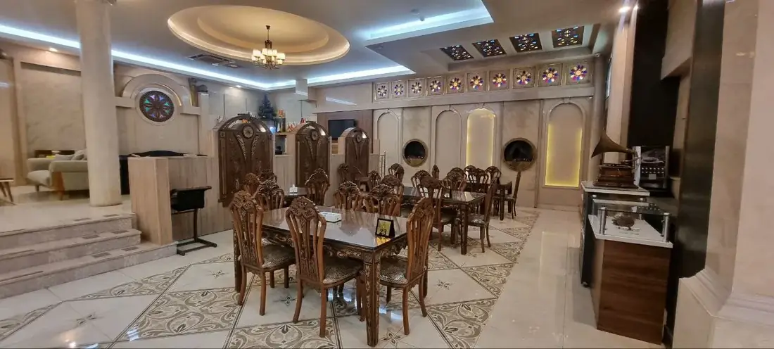 هتل صدرا شیراز - بندانگشتی 4