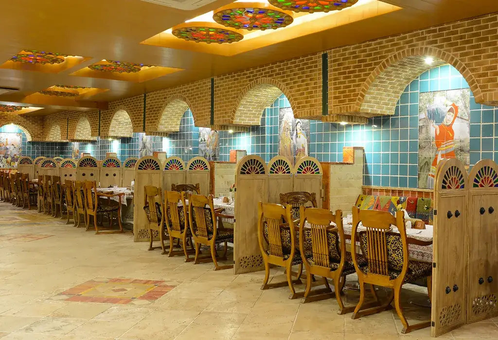 هتل ستارگان شیراز - بندانگشتی 2