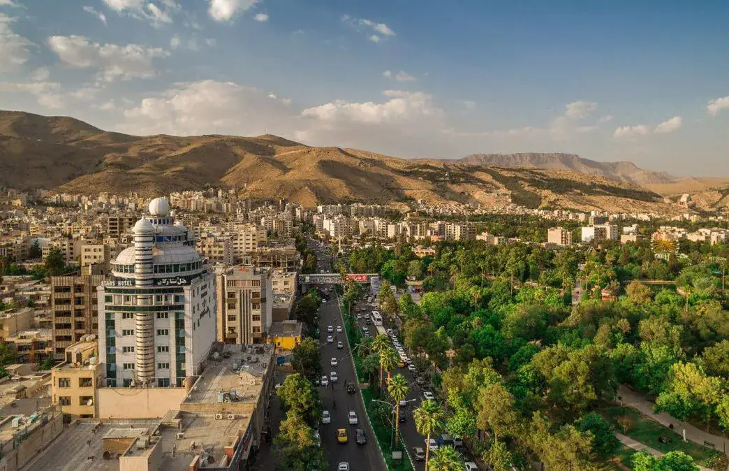 نمای هتل ستارگان شیراز در شیراز