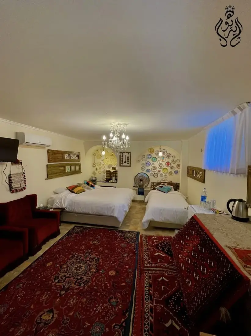اتاق سه تخته مطبخ
