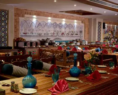 هتل زندیه - بندانگشتی 4