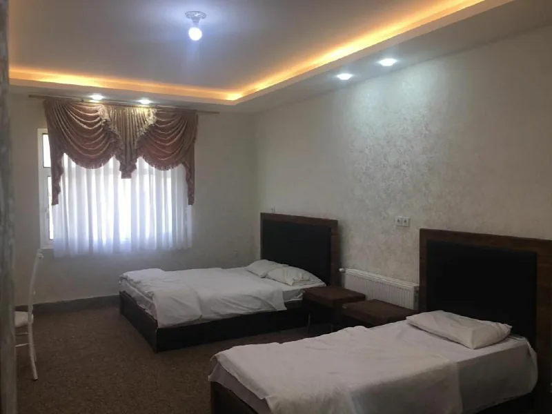 اتاق سه تخته(دبل+سینگل) درجه 1