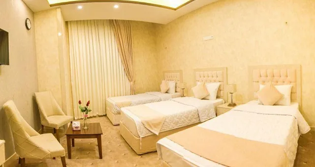 چهار نفره افشینسی (سه تخته+یک کاناپه)