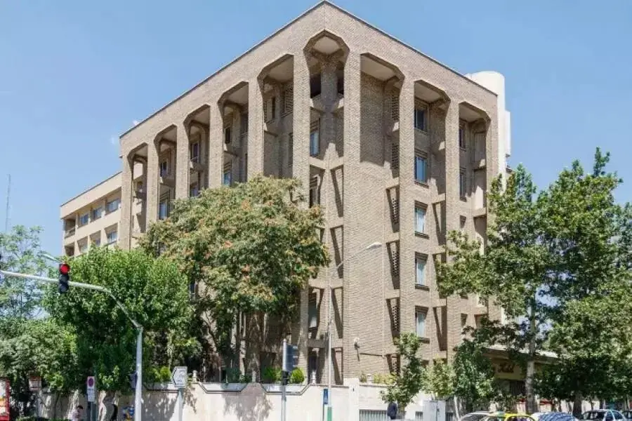 نمای هتل البرز تهران در تهران