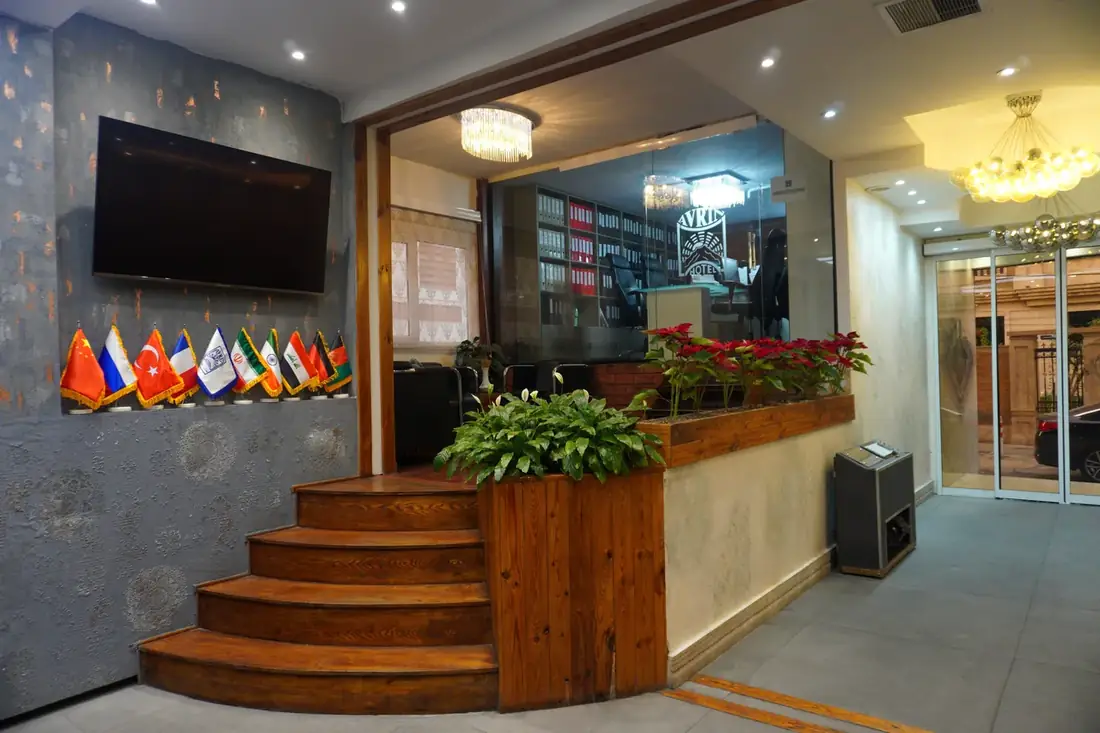 هتل اورین تهران - بندانگشتی 2