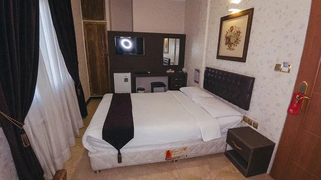 اتاق دو تخته برای یک نفر
