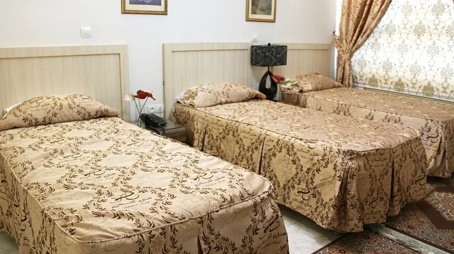 اتاق سه تخته