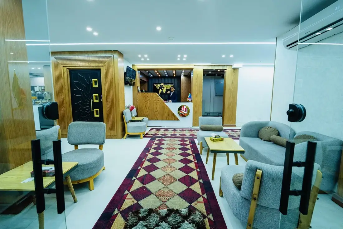 هتل پارادایس تهران - بندانگشتی 3