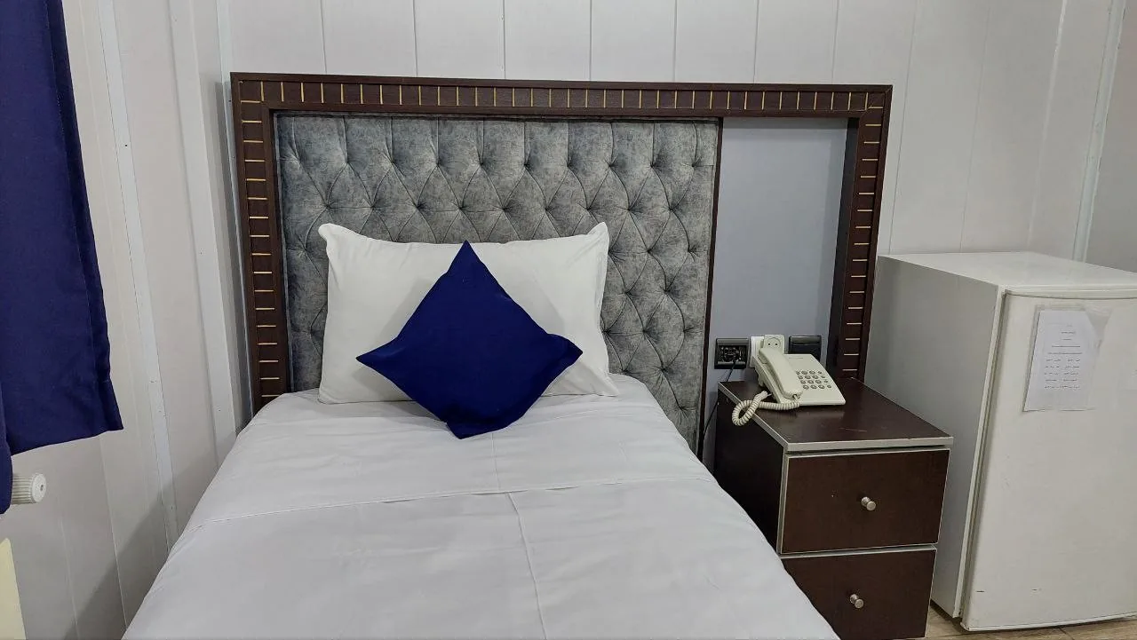 اتاق یک تخته