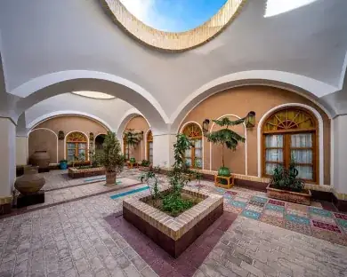 هتل داد - بندانگشتی 3